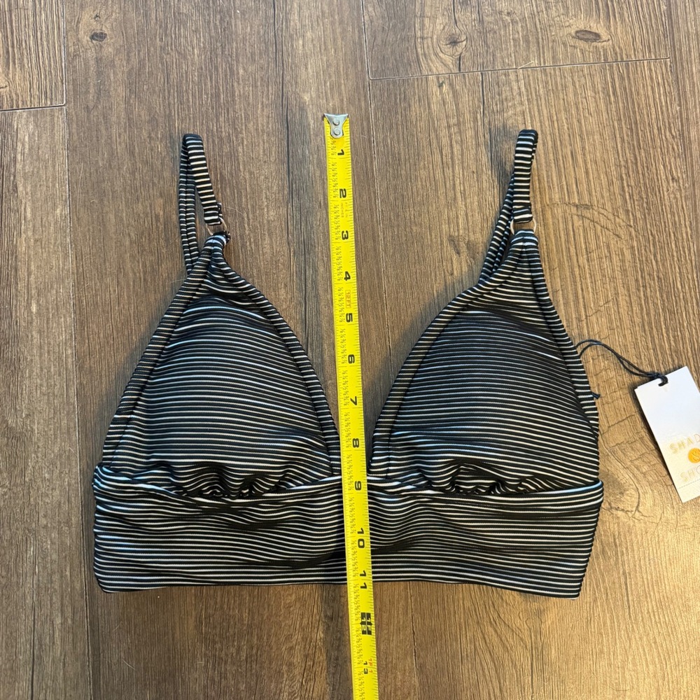 Shade & Shore Bikini Top Women Size M Black White Striped Longline Triangle NWT - Picture 6 of 9